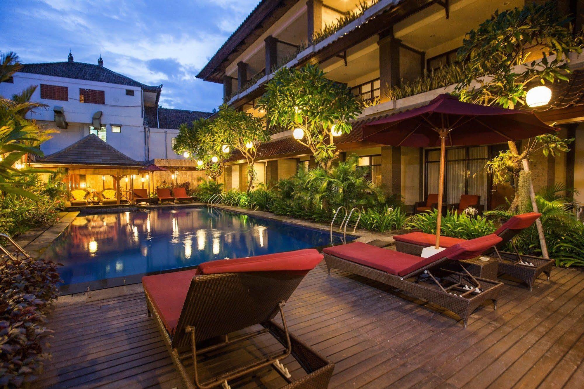 Ari Putri Hotel Sanur  Exterior photo